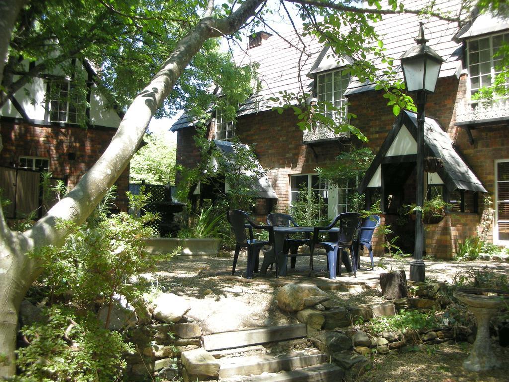 Merrimeet Cottages Bright Exterior foto